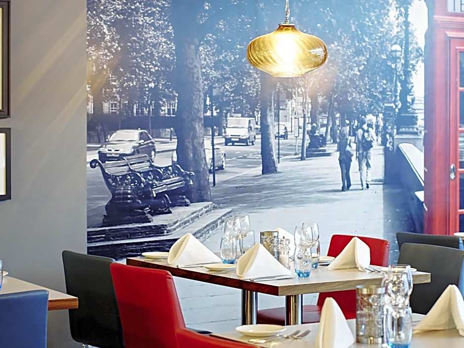 Novotel London Waterloo Hotel