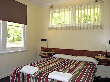 2 Bedroom Cabin