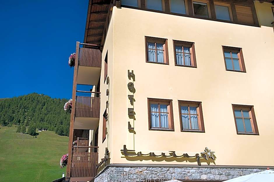 Hotel Touring