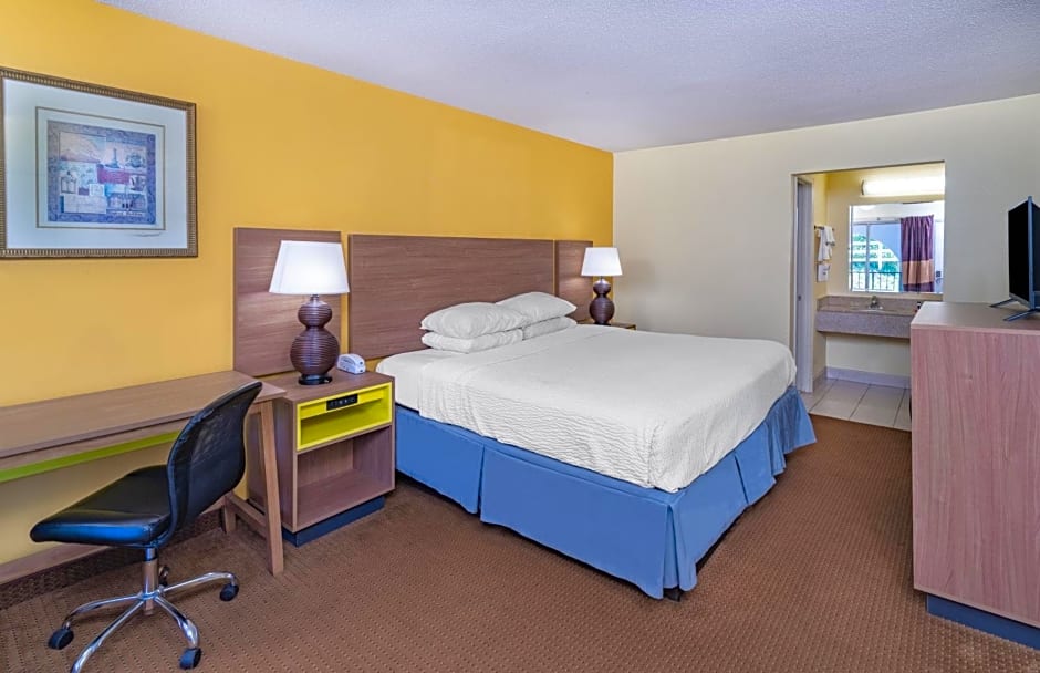 Days Inn by Wyndham Owensboro