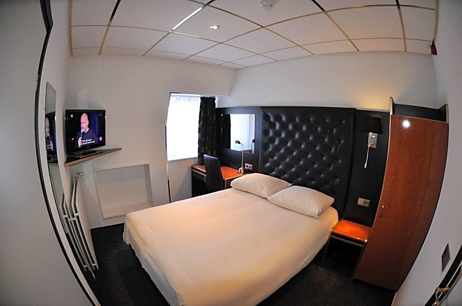 Budget Hotel Le Beau Rivage