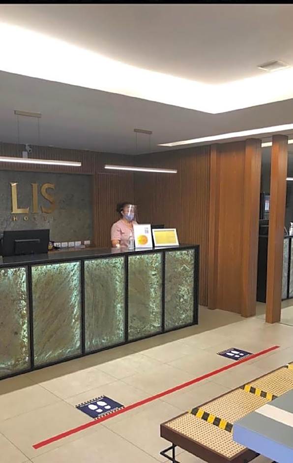 Lis Hotel