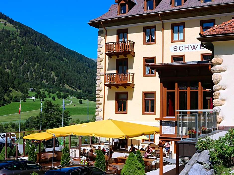 Hotel Schweizerhof Sta Maria