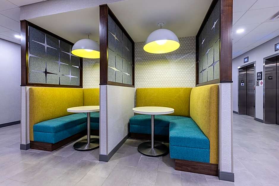 Hampton Inn By Hilton Columbus Downtown