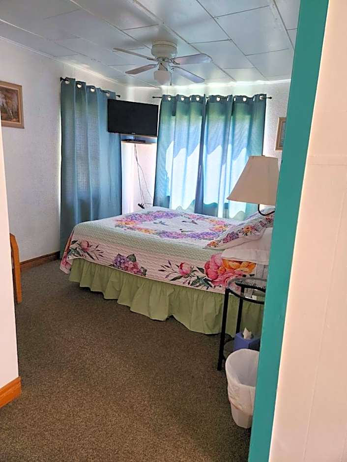 Little River Motel Saint Regis
