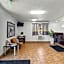 Super 8 by Wyndham Dubuque/Galena Area