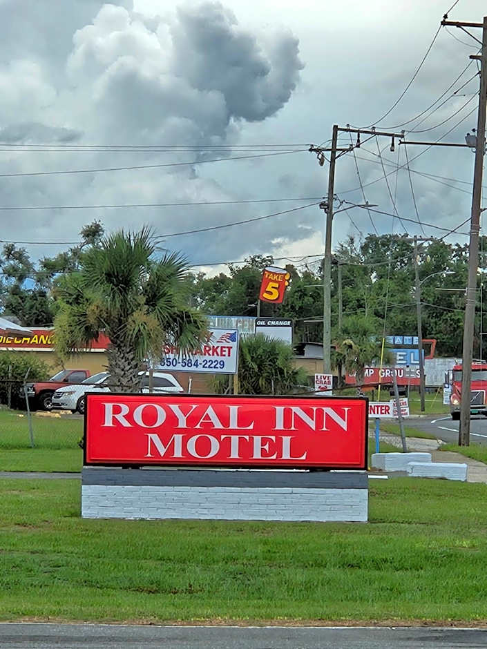 Royal Inn Motel