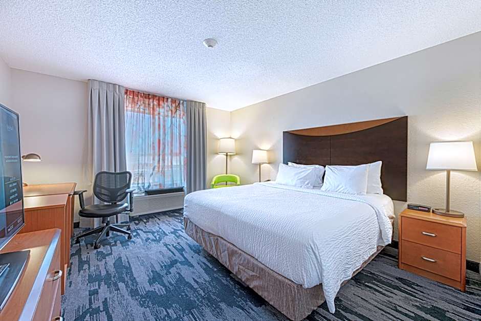 Fairfield Inn & Suites by Marriott Chicago Naperville