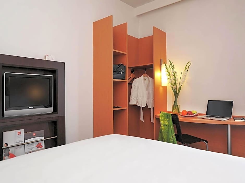 Ibis Marrakech Centre Gare Hotel