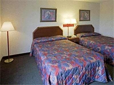 Double Room with Two Double Beds - Smoking