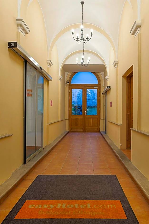 easyHotel Budapest Oktogon