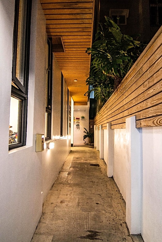 White House – Tainan, LA
