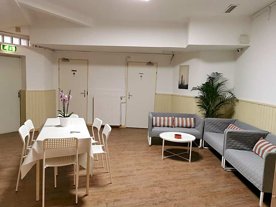 7brunnen Hostel Beds & Rooms