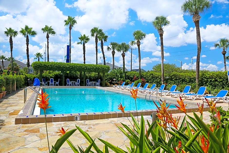 La Fiesta Ocean Inn And Suites