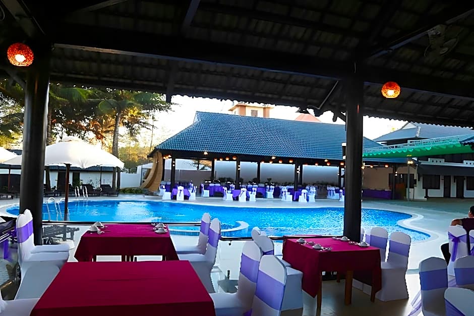 Silver Beach Resort Ke Ga