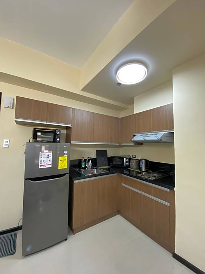 Le 10 The Radiance Manila Bay