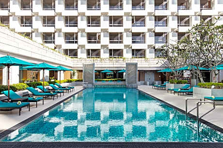 Holiday Inn Bangkok By IHG