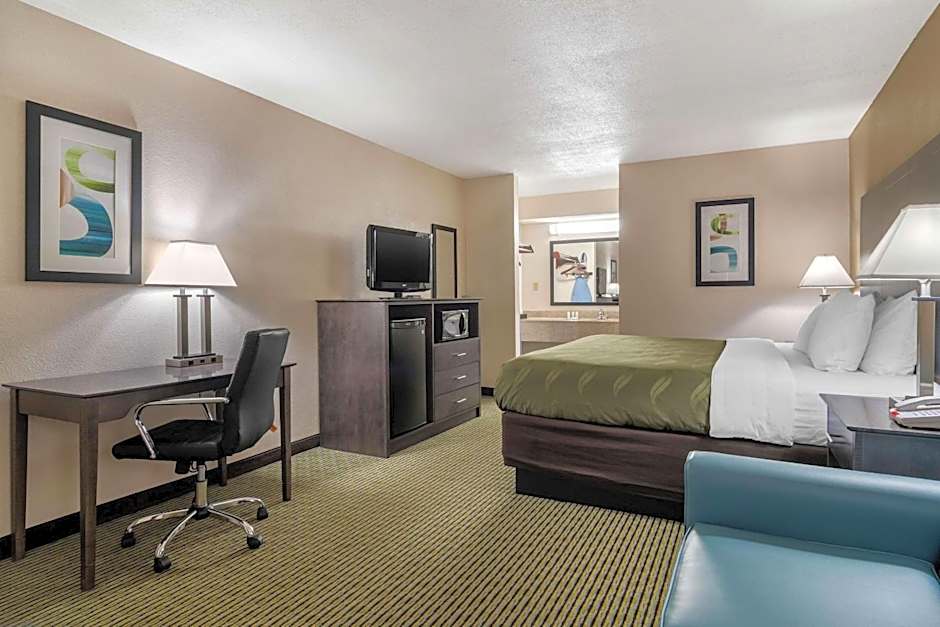 Quality Inn McDonough Atlanta South