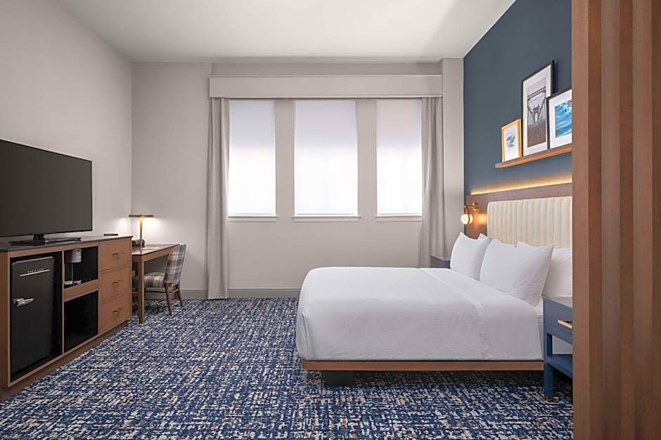 The Well House Hamilton, Tapestry Collection by Hilton