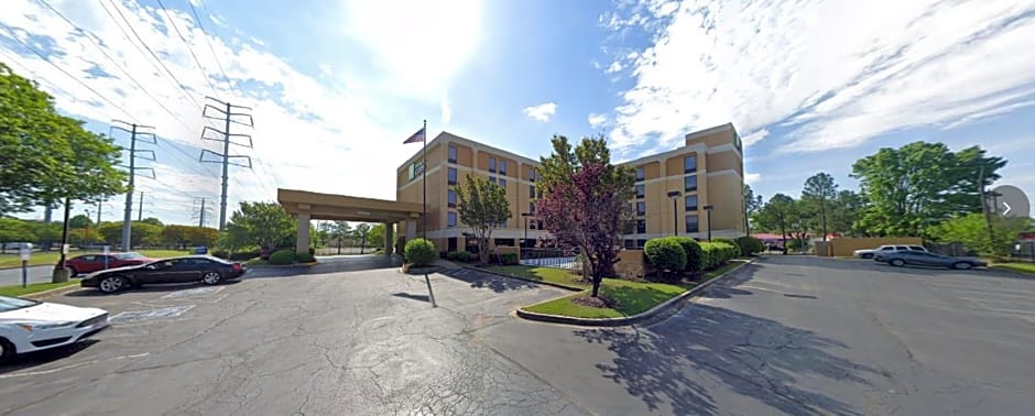 Sleep Inn & Suites