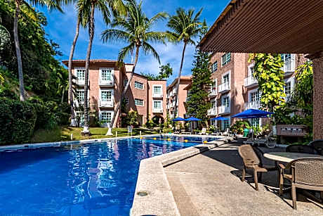 Hotel Castillo Huatulco & Beach Club