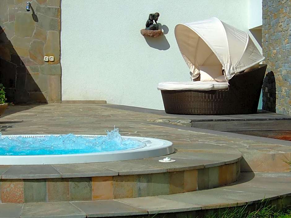 Hotel Tyrol