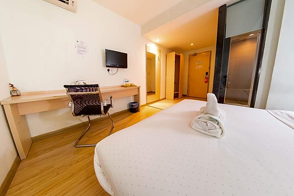 Hotel City Comfort Inn