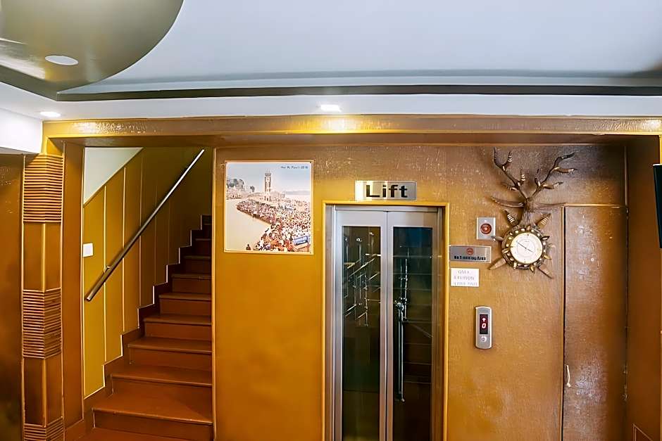HOTEL THAKUR JI