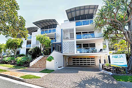 Aqua Promenade Beachfront Holiday Apartments