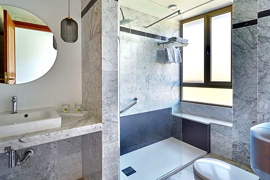 Hotel Torre Del Conde