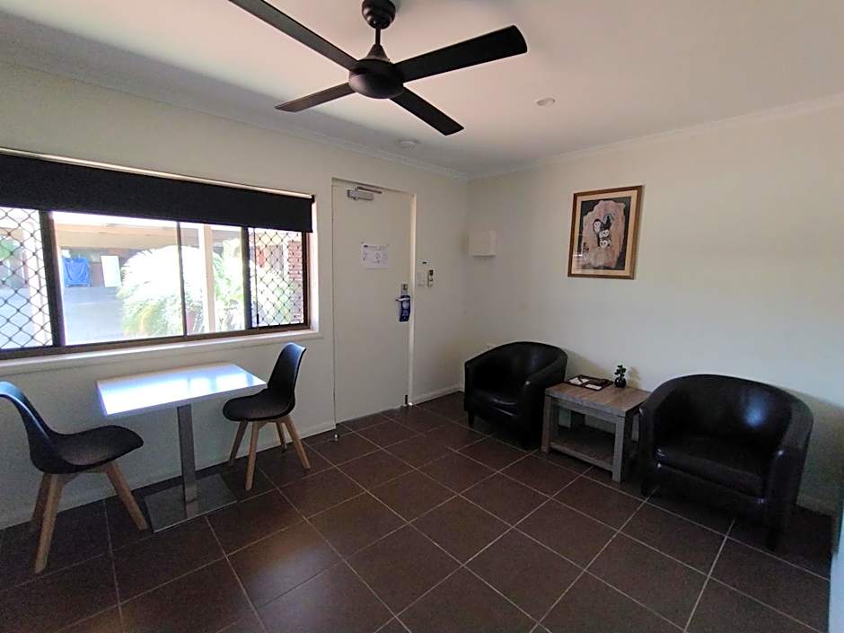 Cascade Motel In Townsville