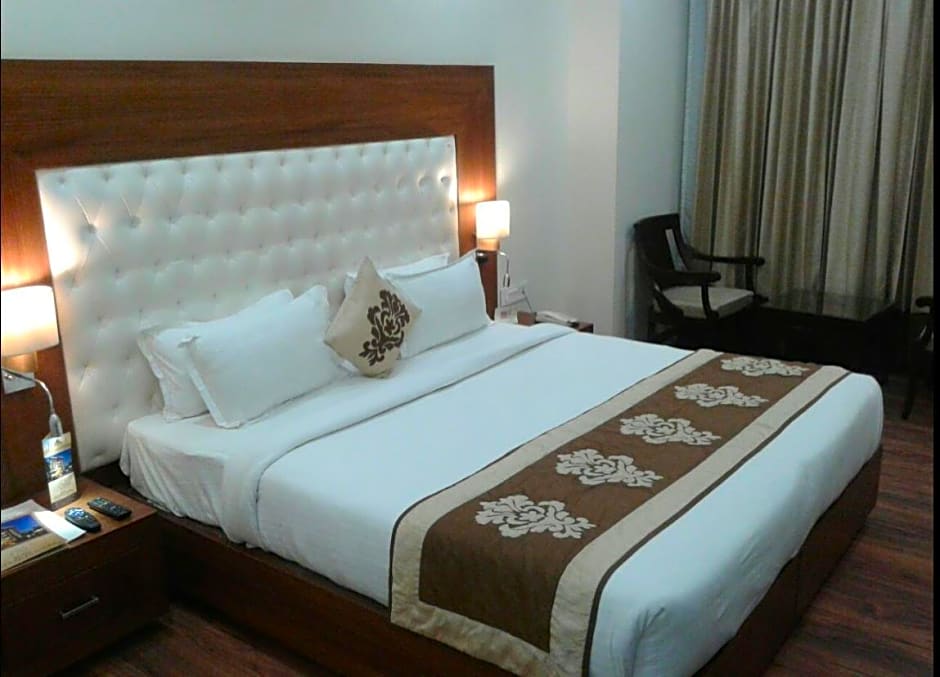 Hotel Seven Hills Tower