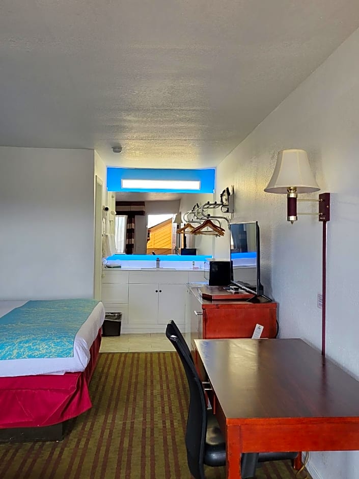 Days Inn by Wyndham Woodward OK