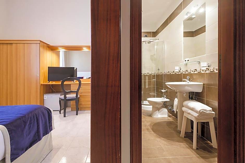 Hotel Santa Marta