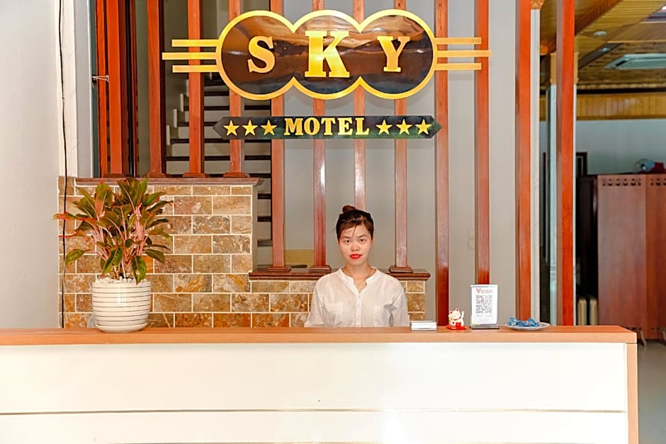 SKY HOTEL  - KHACH SAN BAC NINH