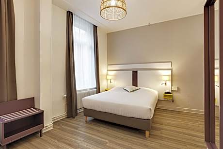 Superior Family Room