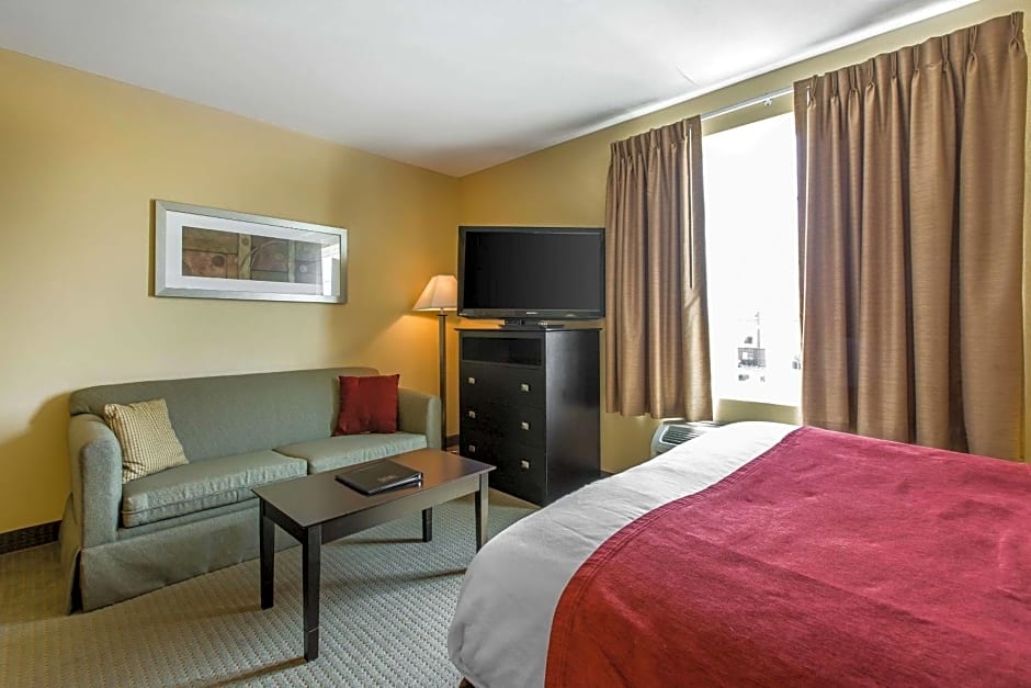 MainStay Suites Jacksonville near Camp Lejeune