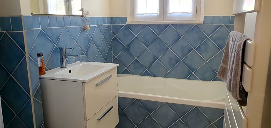 La Passerose 3 pièces avec jardin au calme,à 300m de la plage,