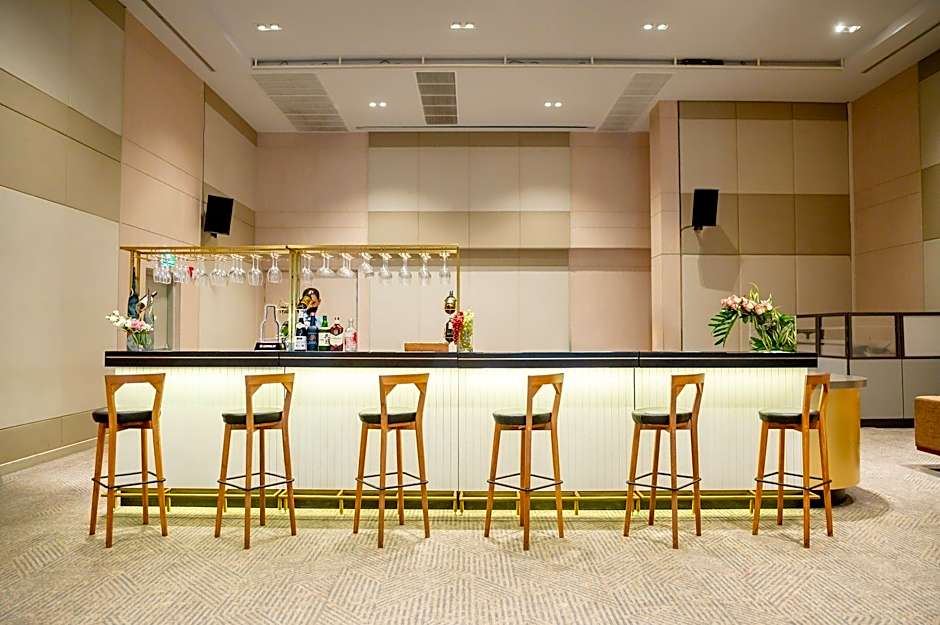 Oakwood Hotel & Residence Sri Racha