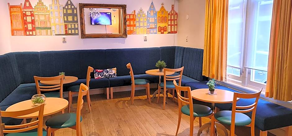 Euphemia Budget Old City Canal Zone