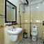 Ken's Backpackers Hotel