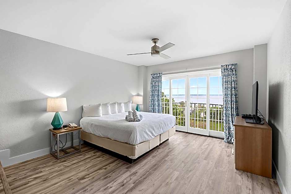 Photo 1 of 7 of Efficiency 1 King Bed
