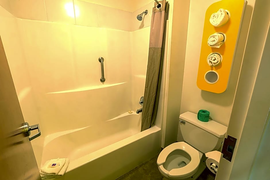 Motel 6 Nacogdoches, TX