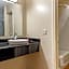 Quality Inn & Suites Columbus West