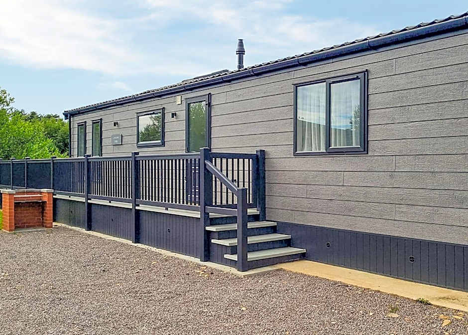 Woodhall Country Park Lodges