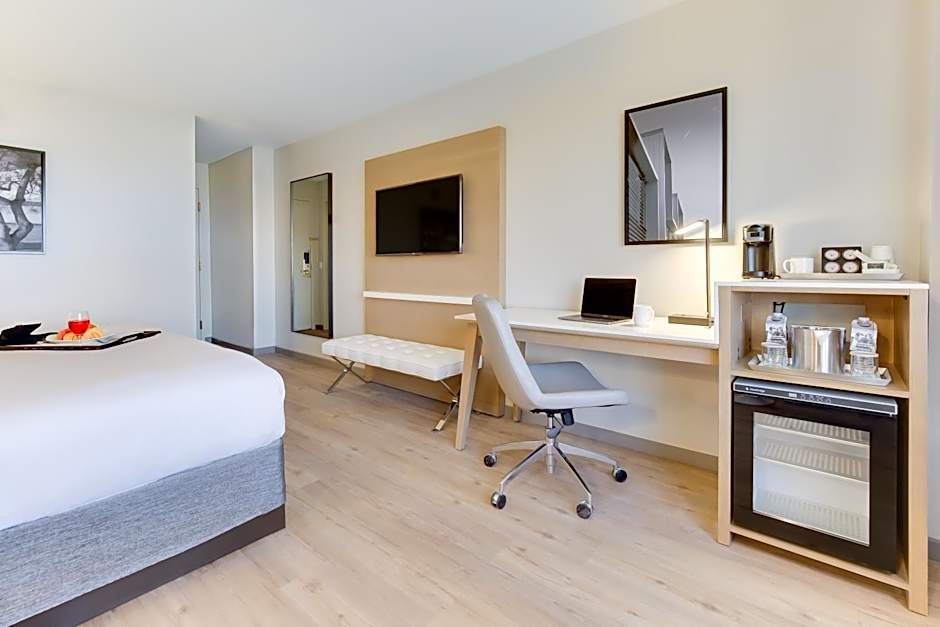 Radisson Hotel Sunnyvale - Silicon Valley