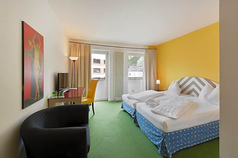 Hotel Neutor Express