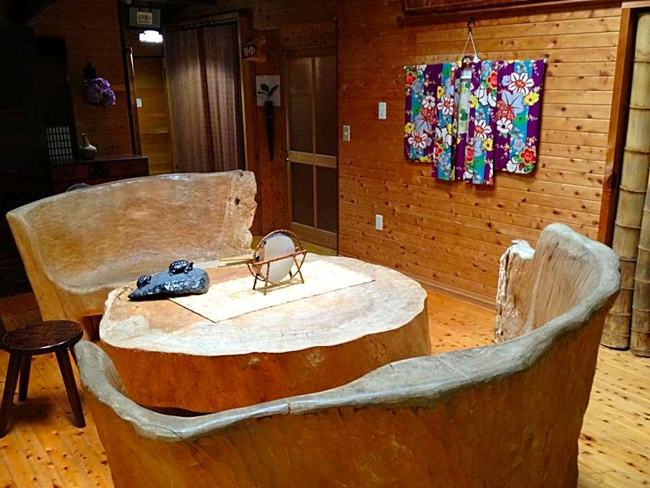 Takimi Onsen Inn that only accepts one group per day