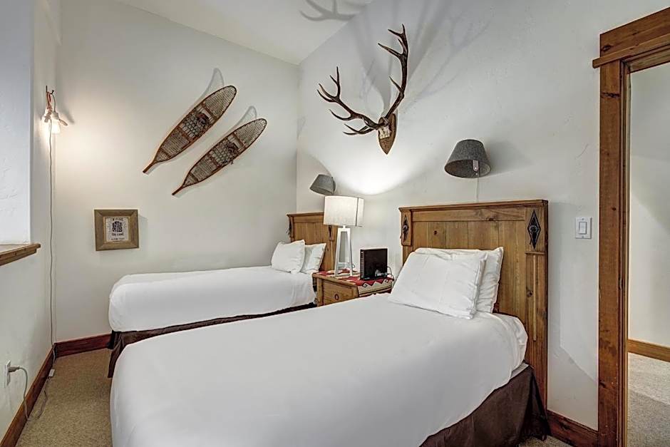 Arrowhead Village, A Vail Resorts Property