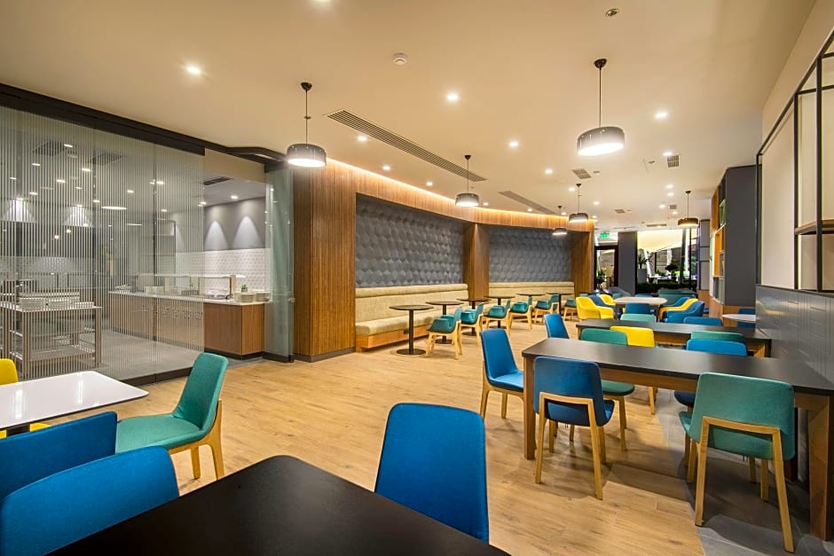 Holiday Inn Yerevan - Republic Square By IHG